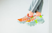 Load image into Gallery viewer, Nike Air VaporMax Plus Sunset Grey AO4550-003