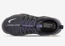 Load image into Gallery viewer, Nike Vapormax Run Utility Wmns